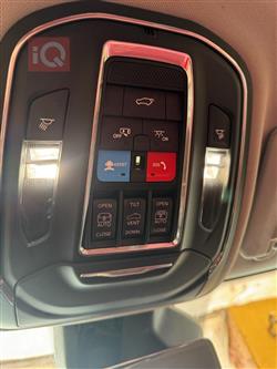 جیپ گراند شیرۆکی